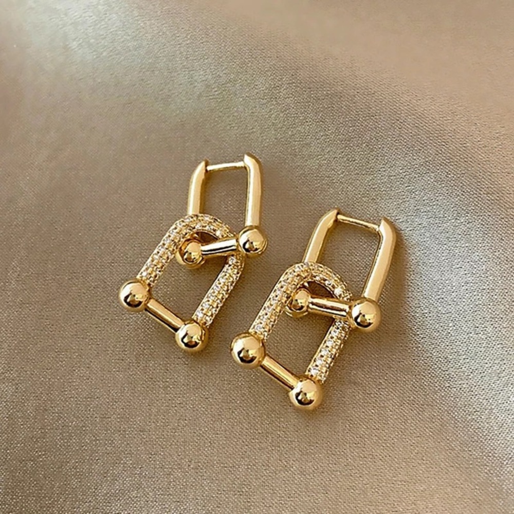 Anthro Crystal Horseshoe Mini Hinges U-Shaped 2-Dangle Drop Earrings Clear Dia - Picture 14 of 16